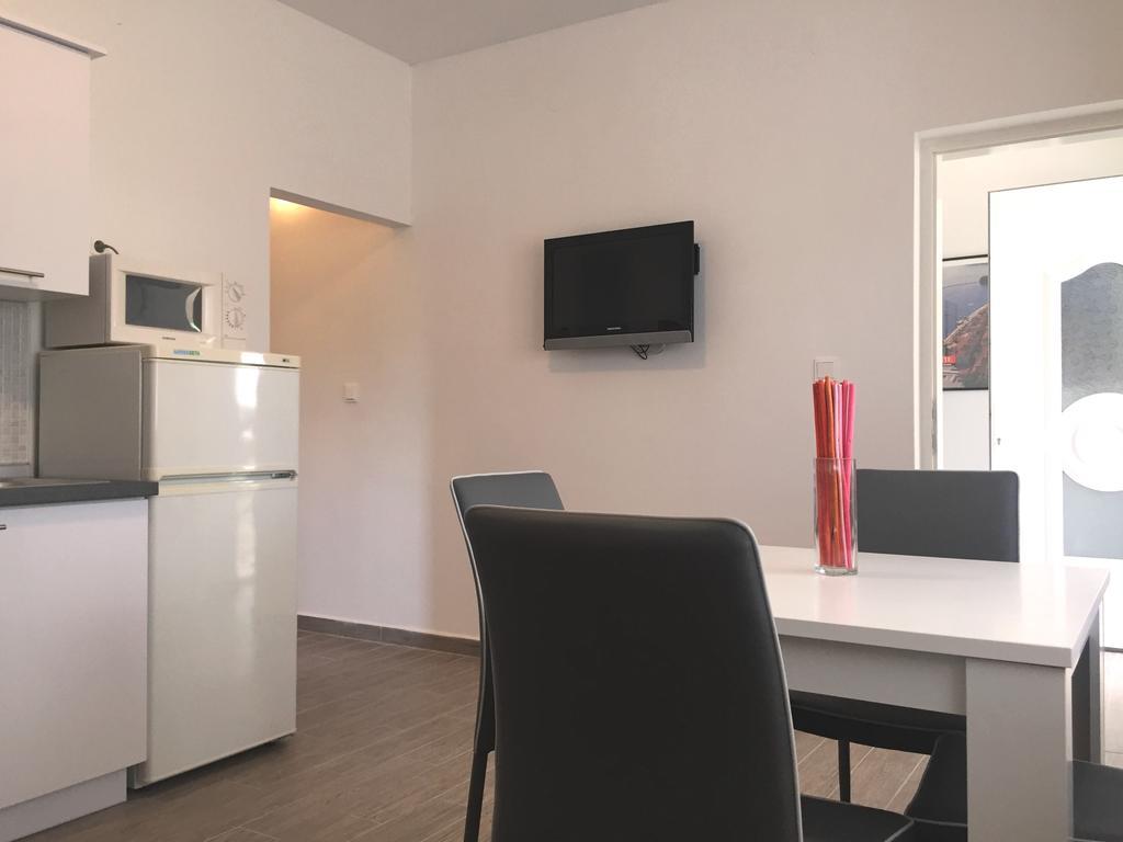 Apartments Valentino سوبيتارسكا دراغا المظهر الخارجي الصورة