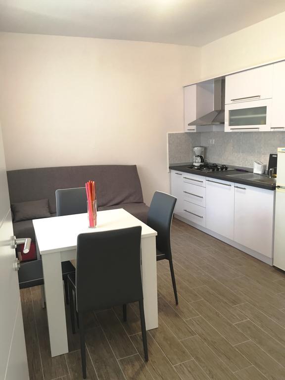 Apartments Valentino سوبيتارسكا دراغا المظهر الخارجي الصورة