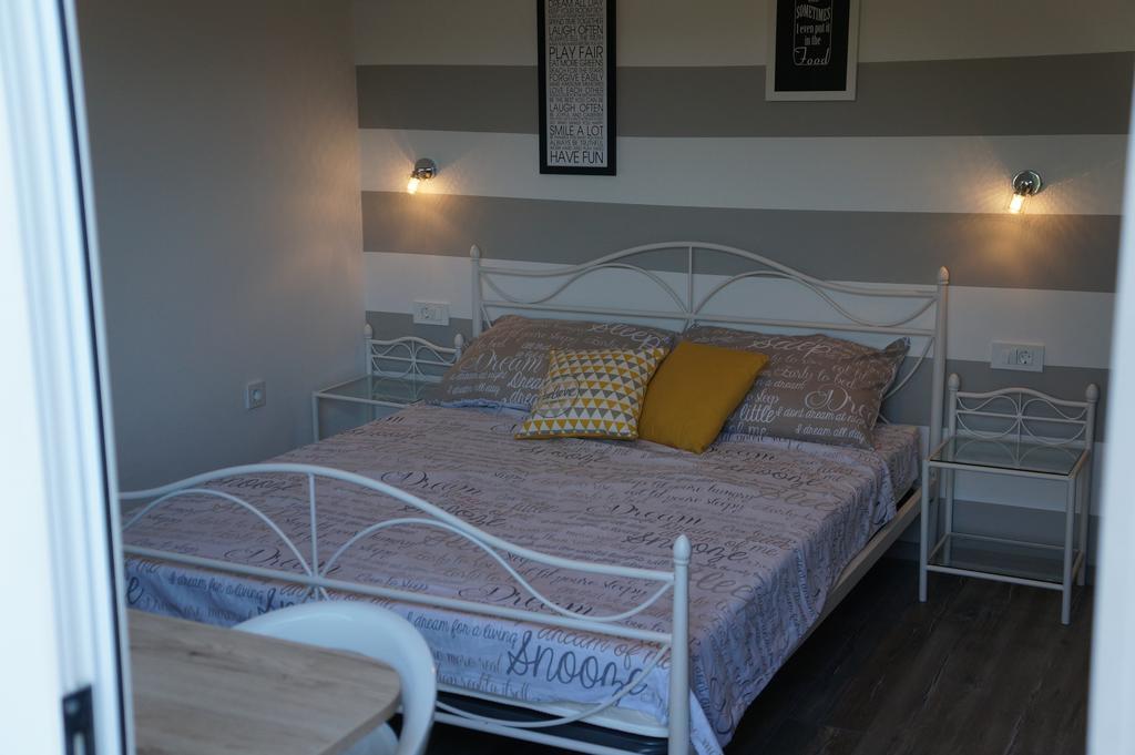 Apartments Valentino سوبيتارسكا دراغا المظهر الخارجي الصورة