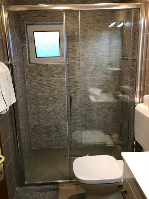 Apartments Valentino سوبيتارسكا دراغا المظهر الخارجي الصورة